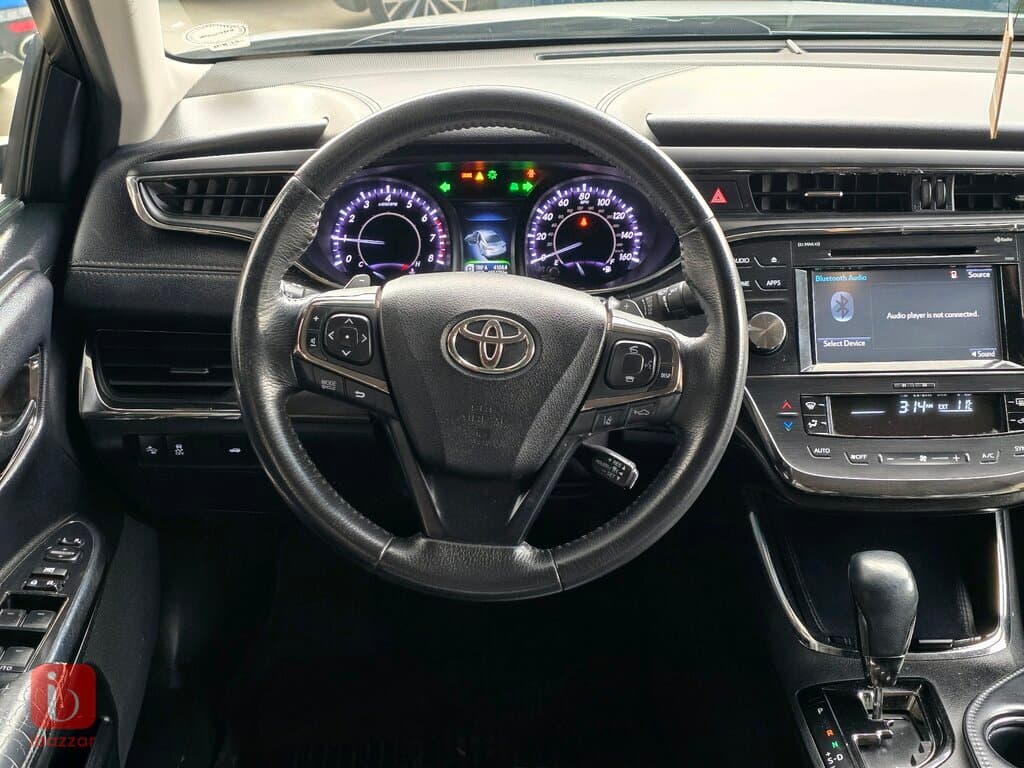 Toyota Avalon XLE 9