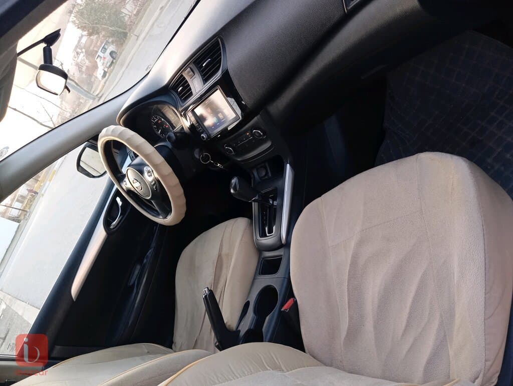 Nissan Sentra S 5