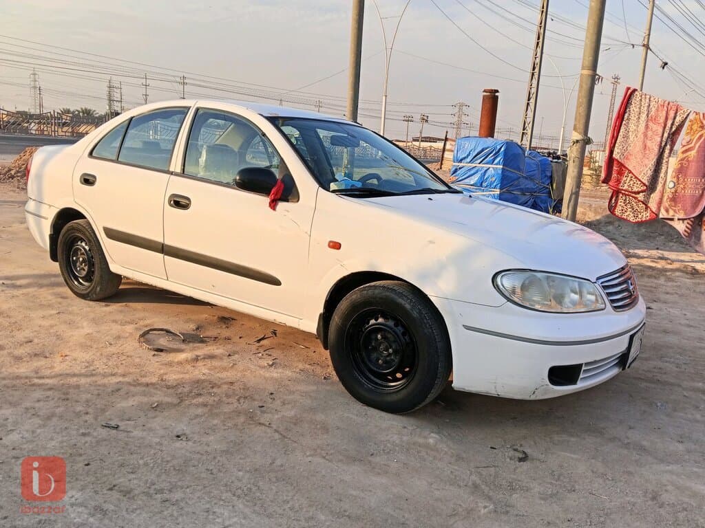 نیسان سەنی SL 7