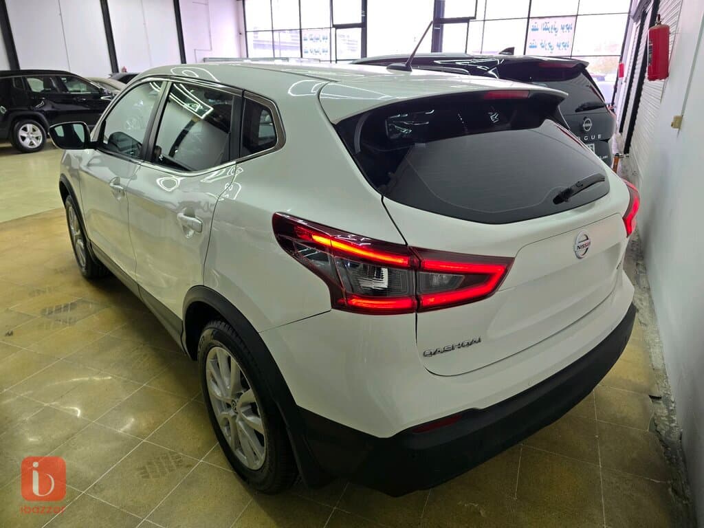 Nissan Qashqai 4