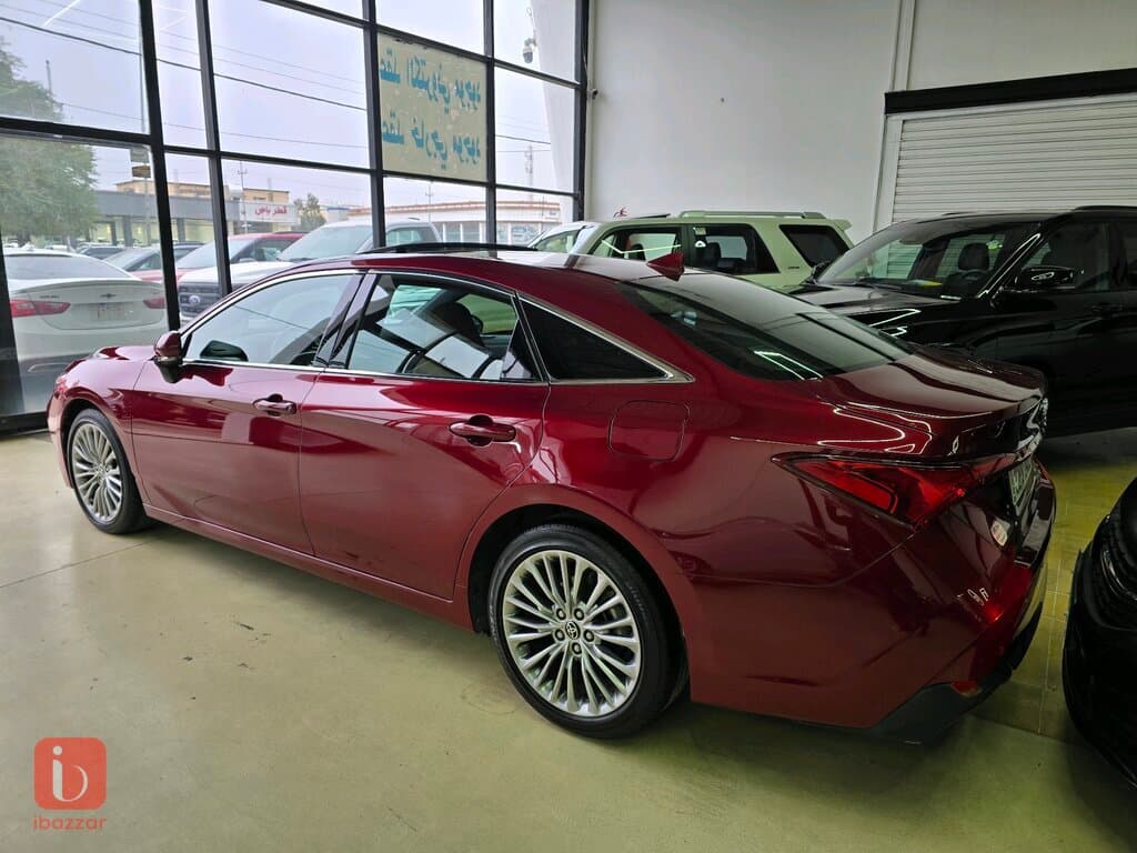 Toyota Avalon Limited 3