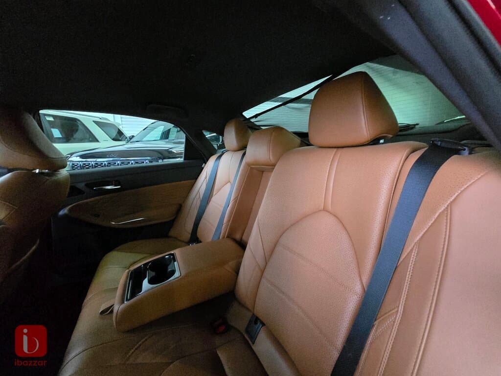 Toyota Avalon Limited 5