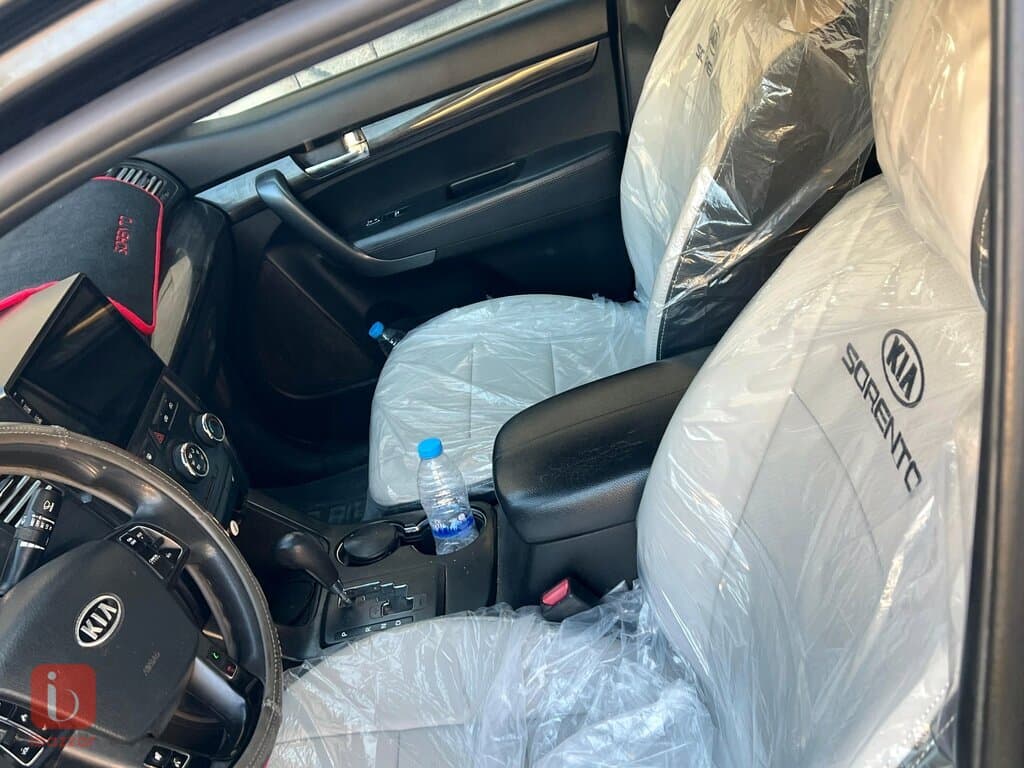 KIA Sorento 6