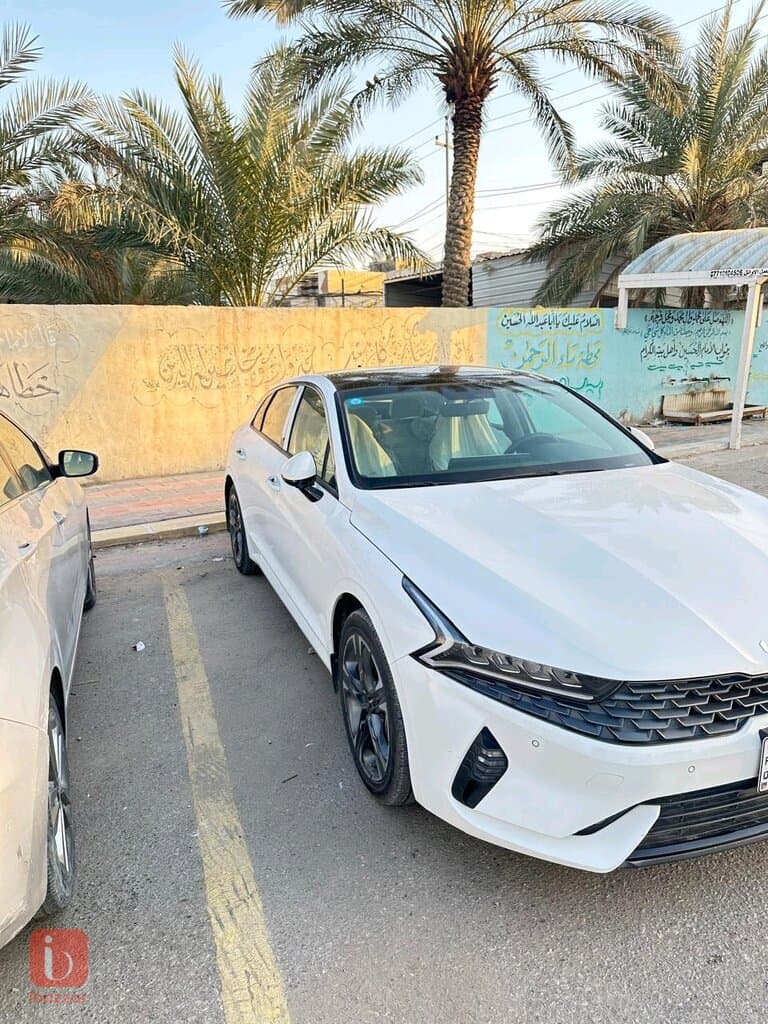 KIA K5 3