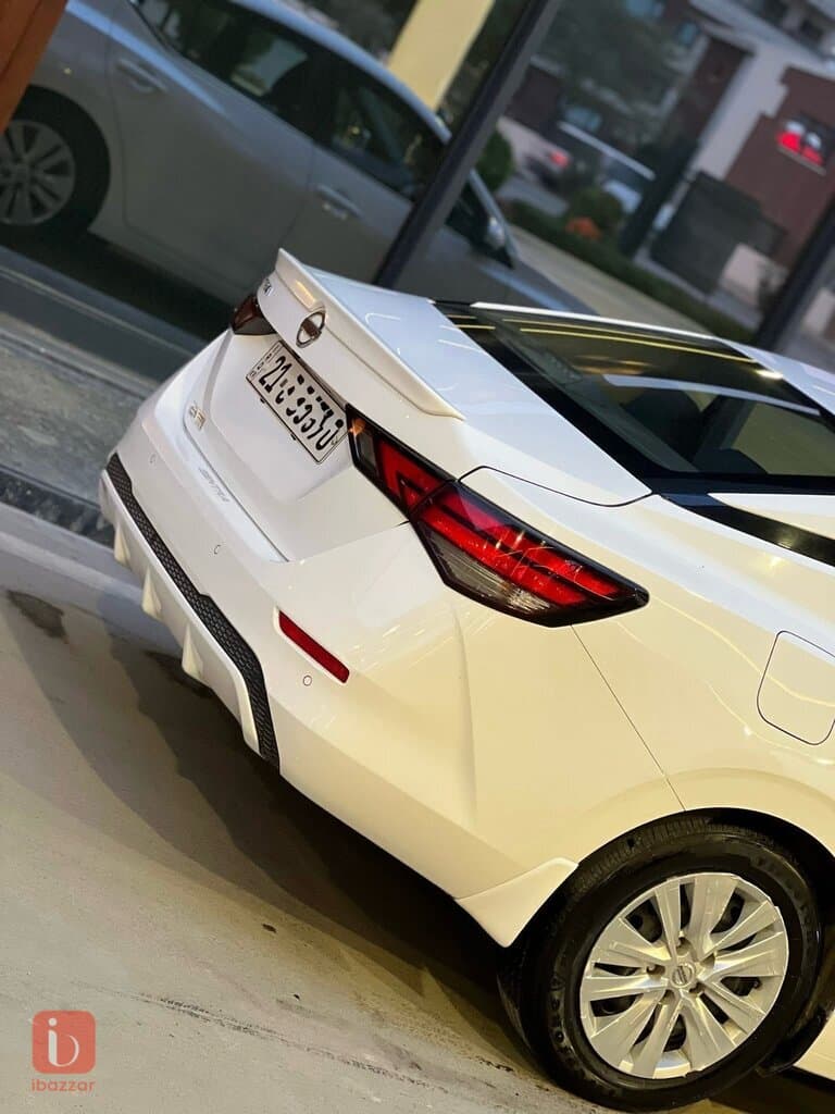 نيسان سينترا S 8