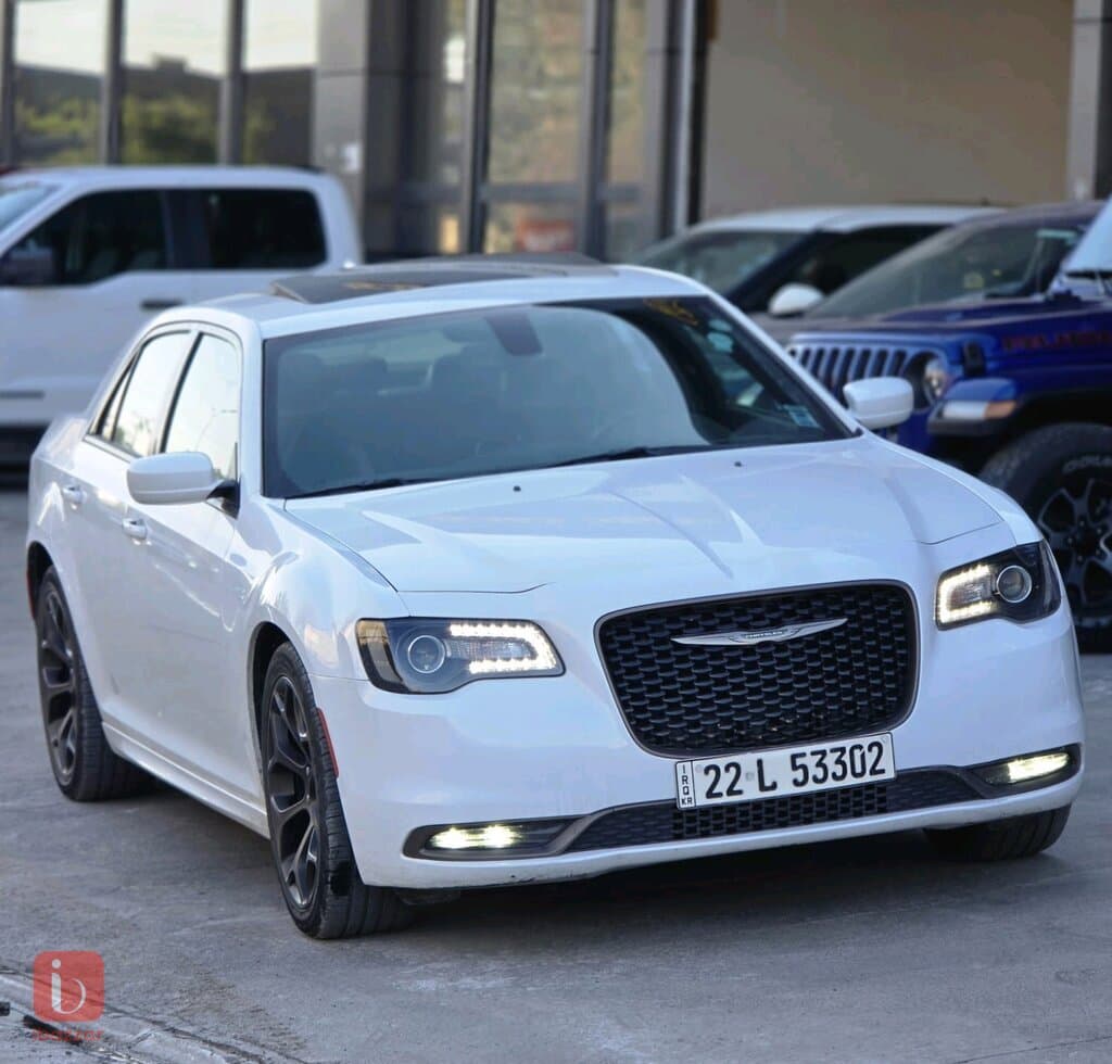 Chrysler 300 S