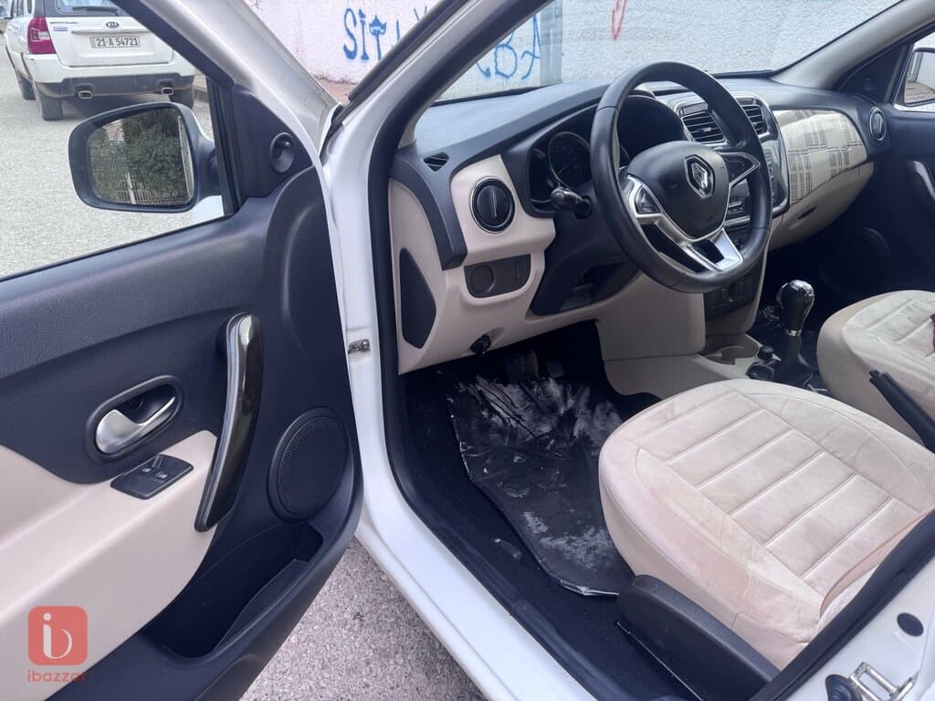 Renault Symbol SE 12