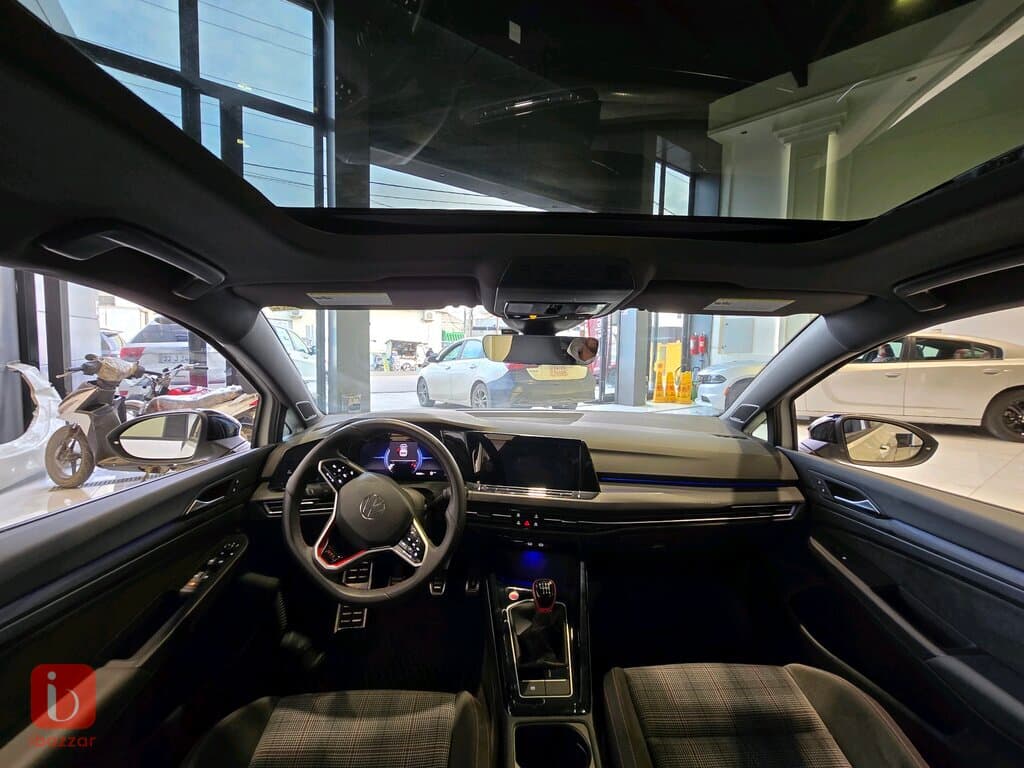 Volkswagen Golf GTI 7