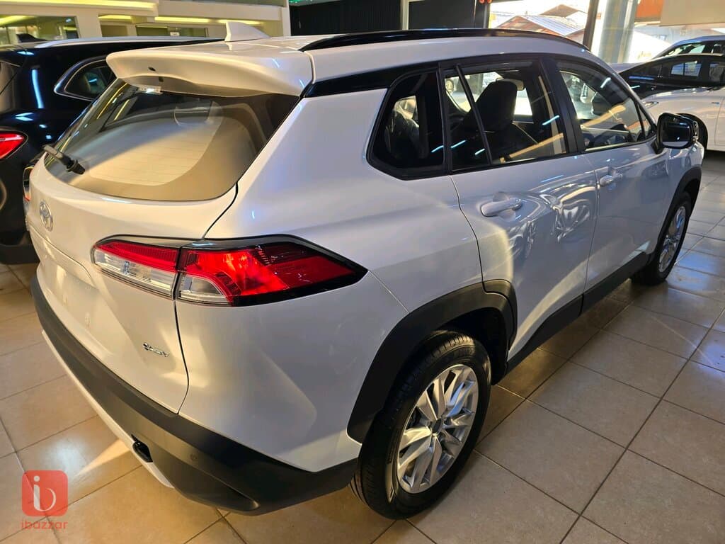 Toyota Corolla Cross 5