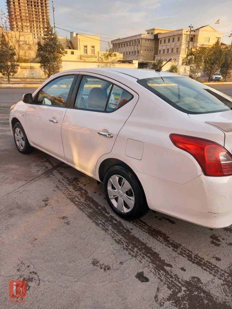 Nissan Sunny Base