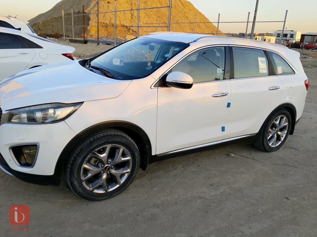 KIA Sorento LX 7