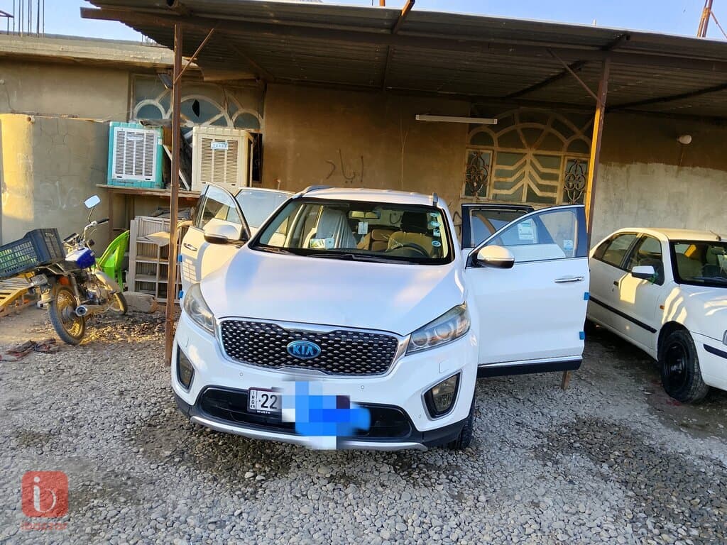 KIA Sorento LX 9