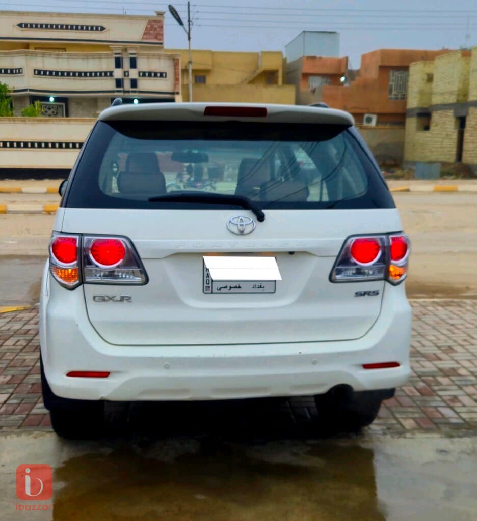 Toyota Fortuner GXR 2