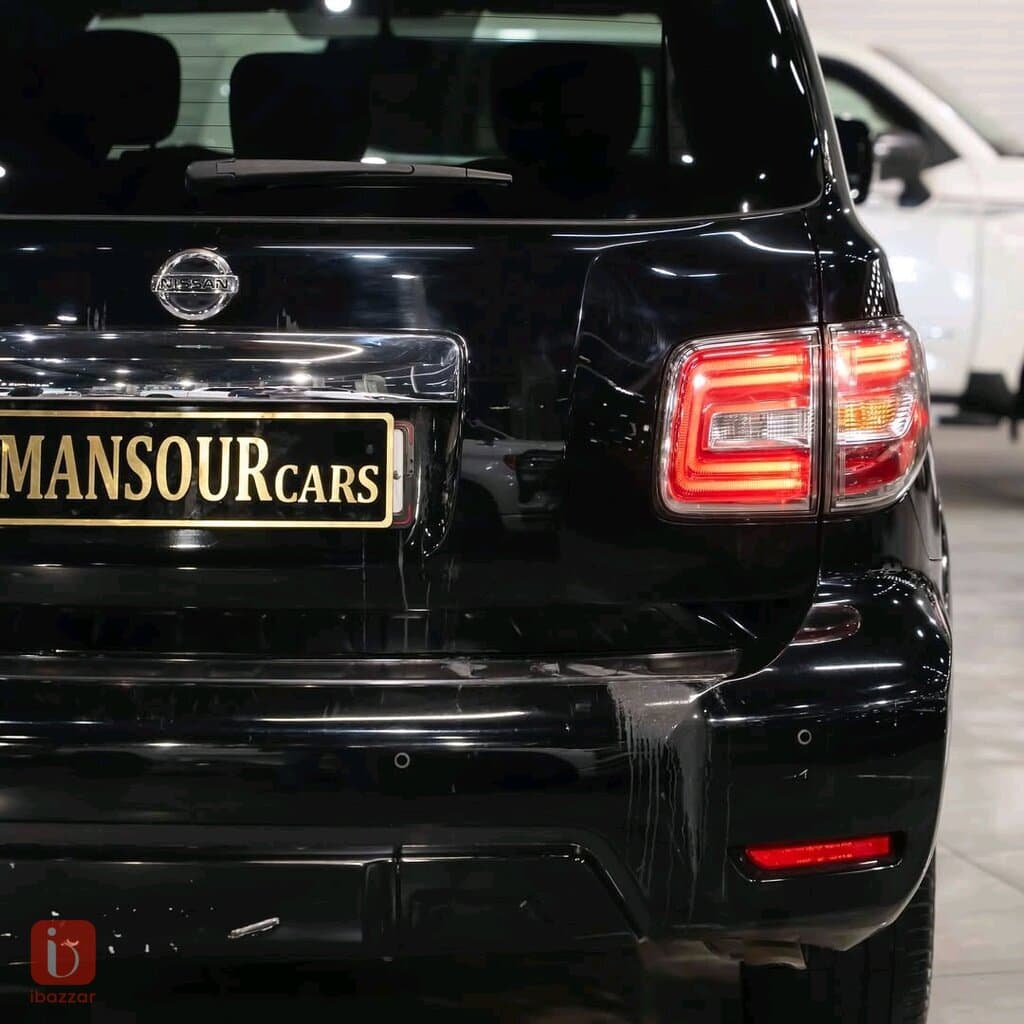 Nissan Armada 3