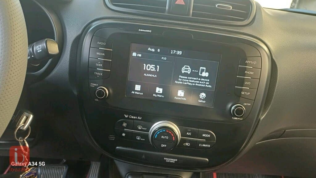 KIA Soul EX 2.0 8