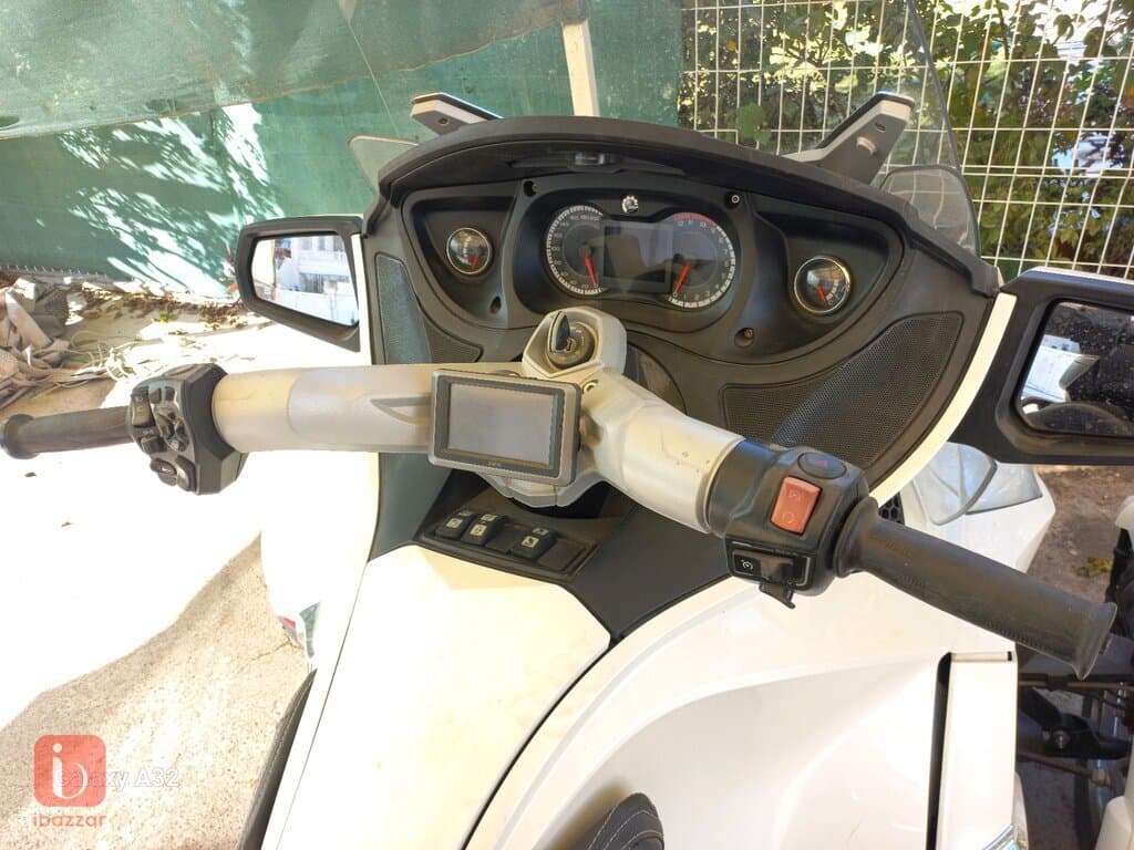 Can am spyder Rt limited 8