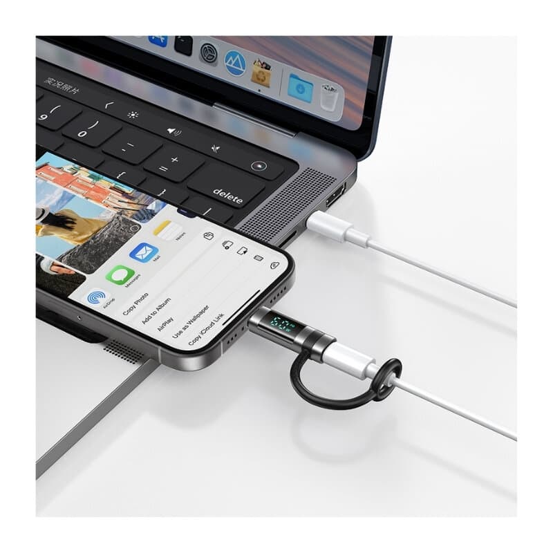 McDodo 60W Digital Display Lightning To USB-C Adapter 2