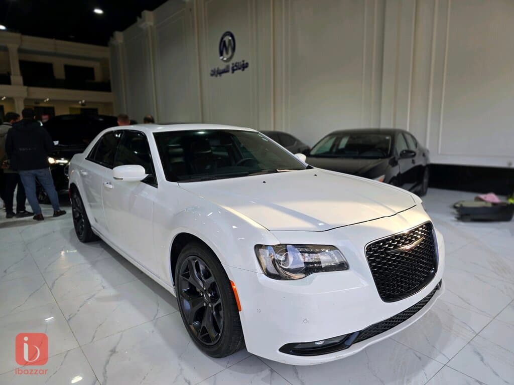 Chrysler 300 S
