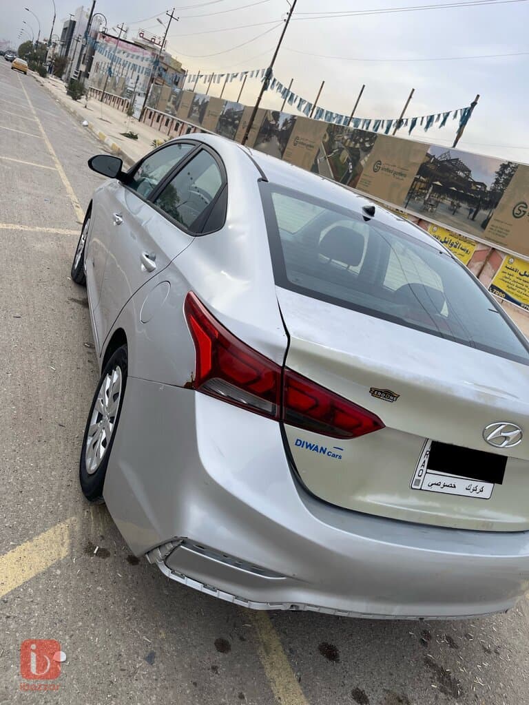 Hyundai Accent 5