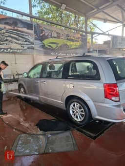 Dodge Caravan Standard — photo 2
