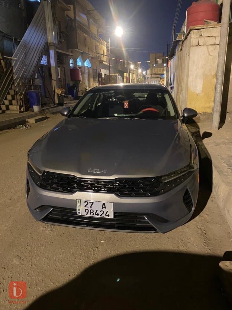 KIA K5 9
