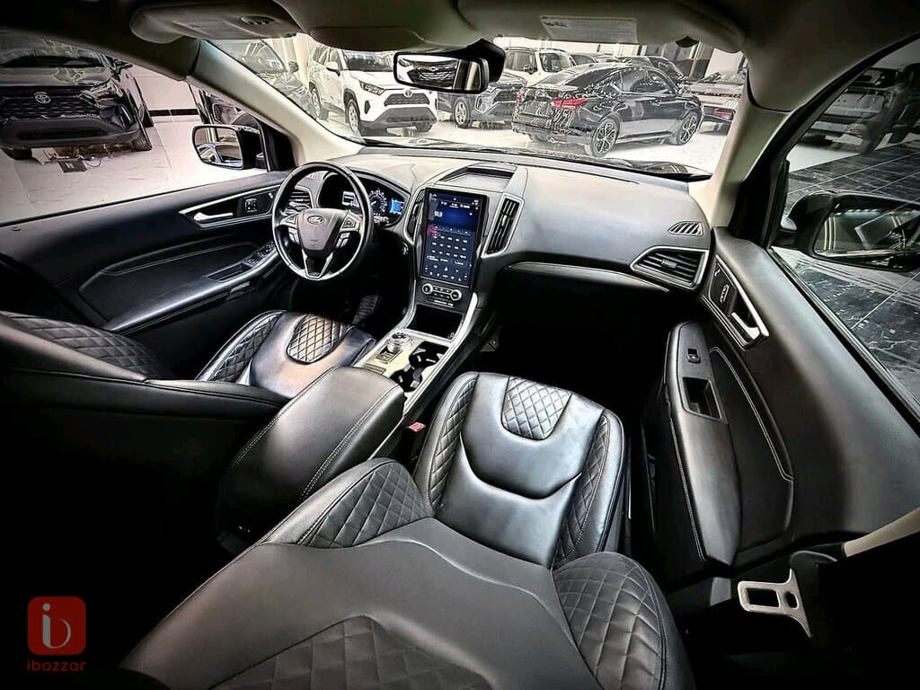 Ford Edge Titanium 8