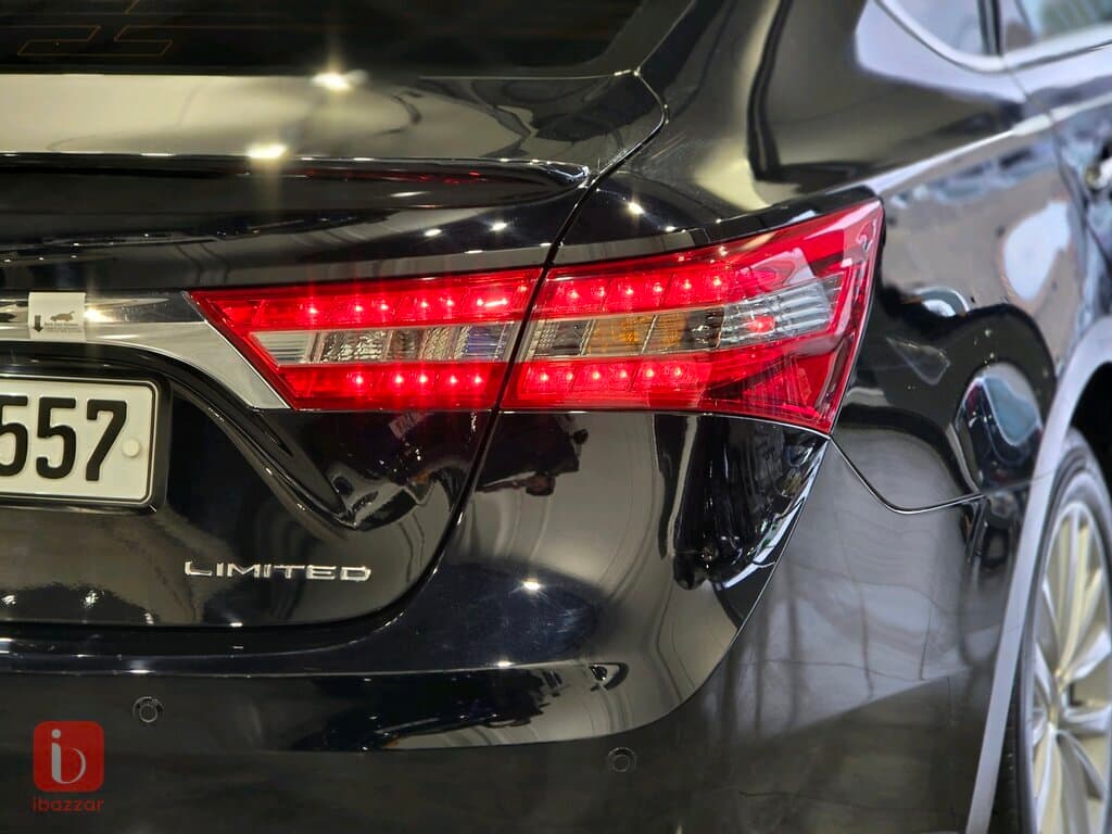 Toyota Avalon Limited 8