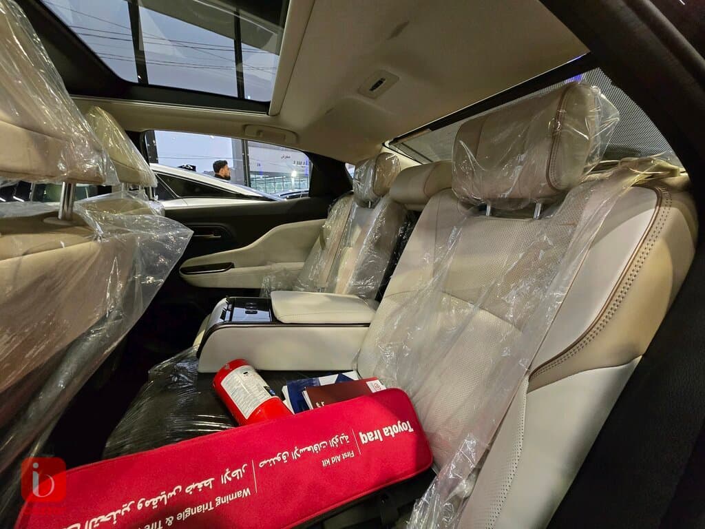 Toyota Crown 5