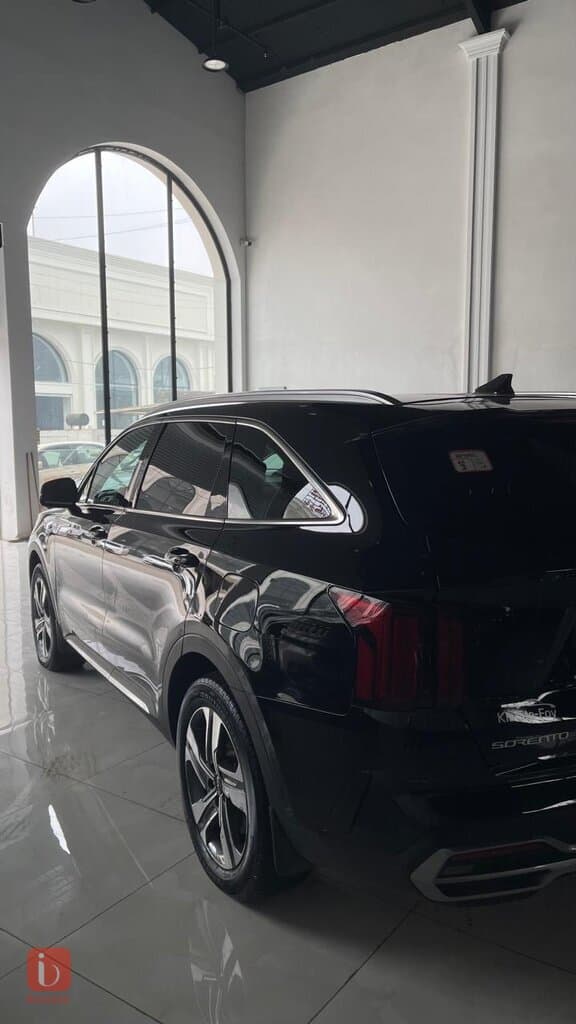 KIA Sorento LX 5