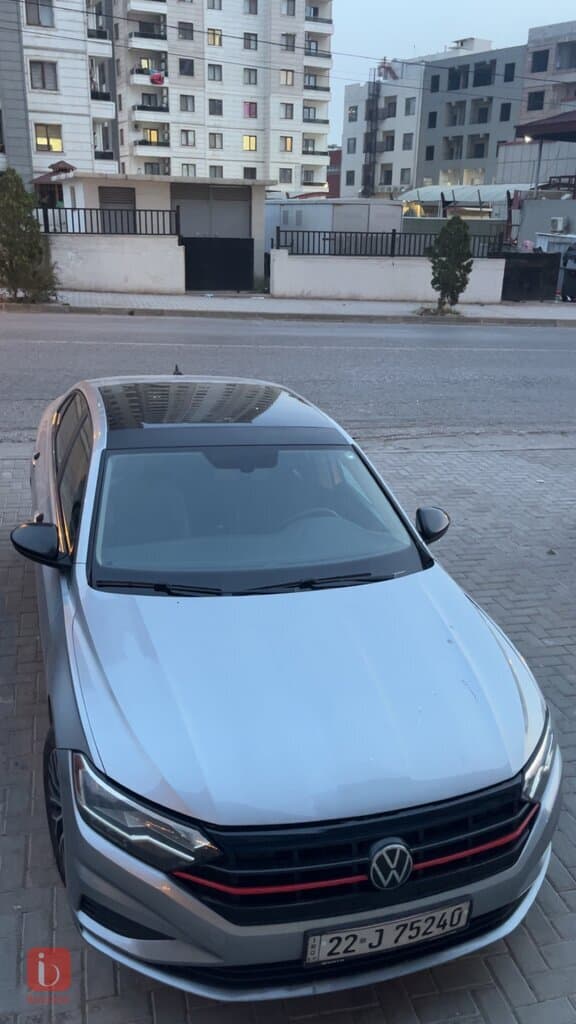 Volkswagen Jetta SE 9