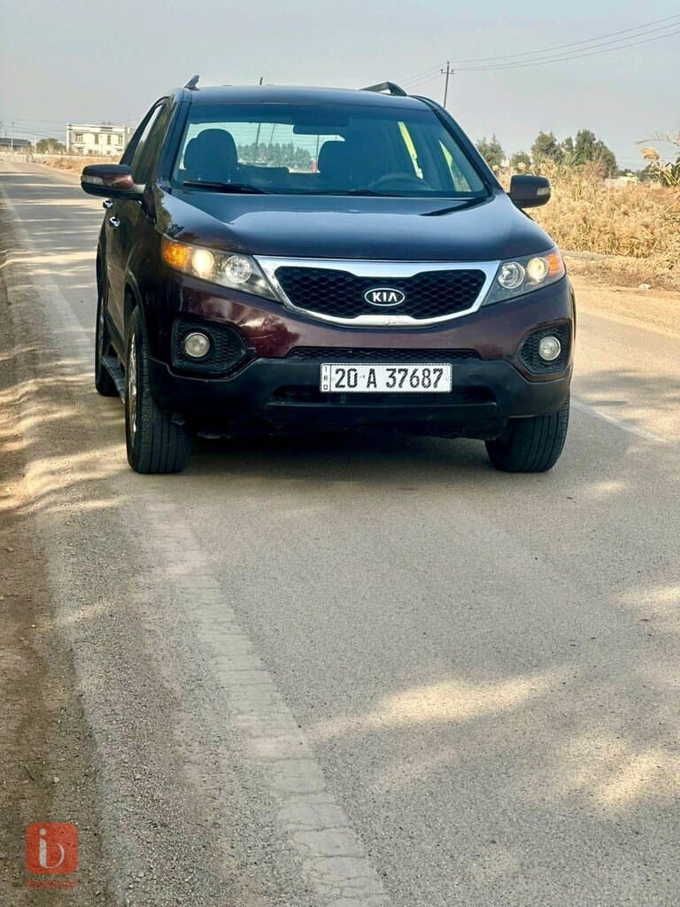 KIA Sorento LX 2