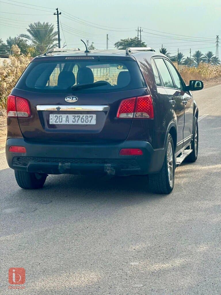 KIA Sorento LX 3