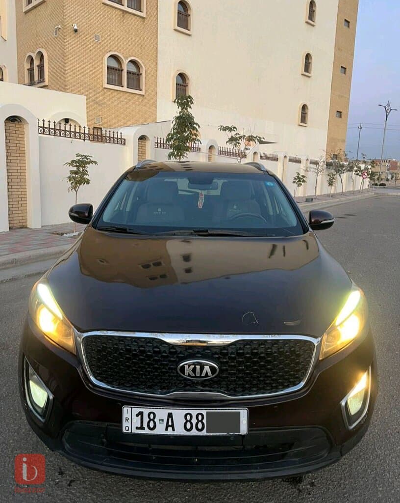 KIA Sorento EX 3
