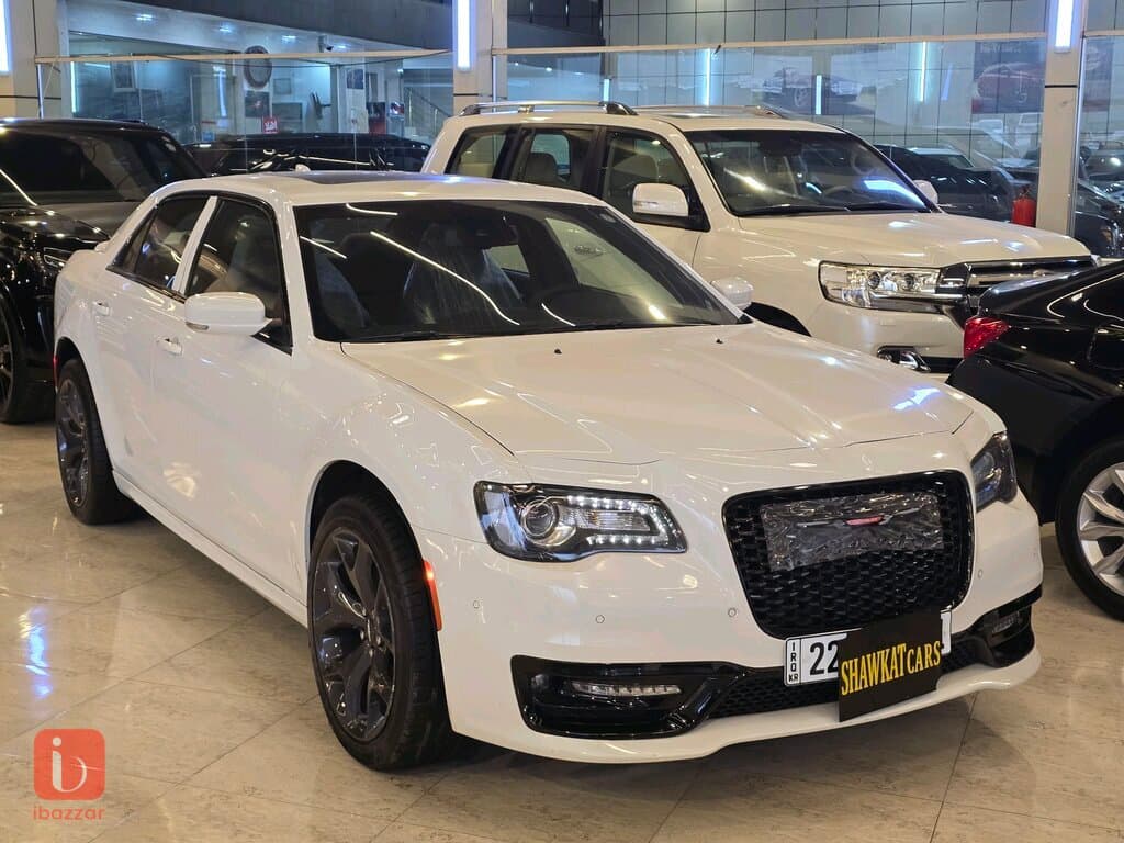 Chrysler 300 S