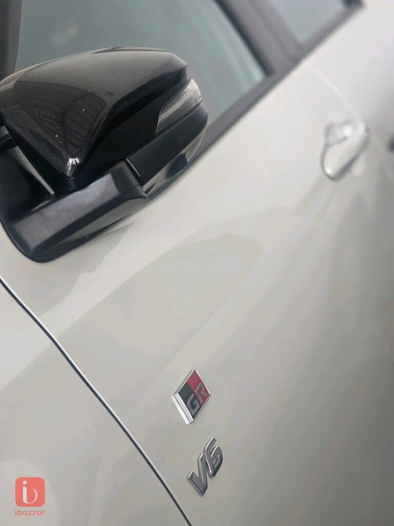 Toyota Hilux GR Sport 11