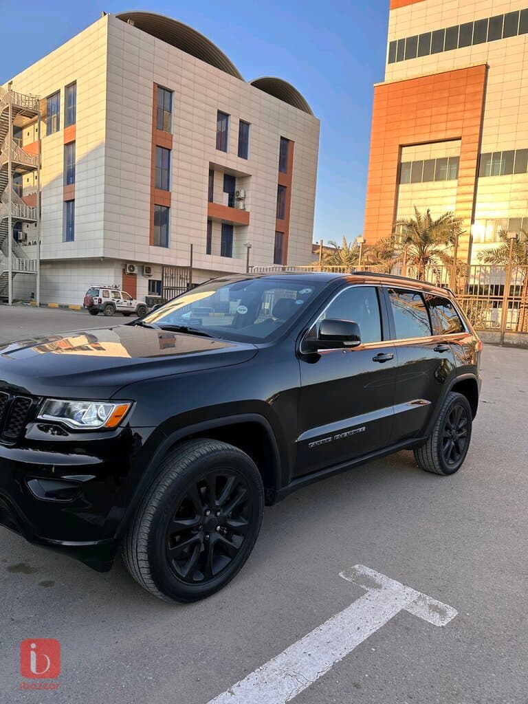 Jeep Grand Cherokee Limited 13
