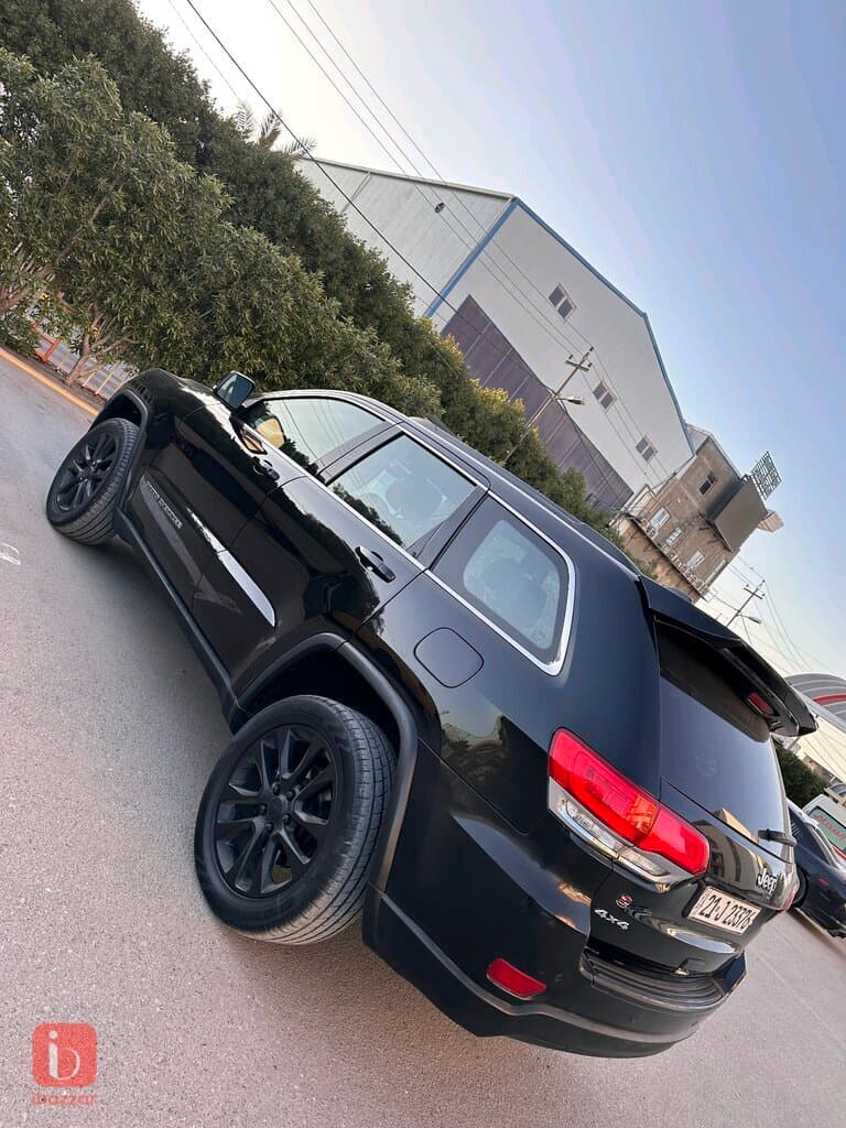 Jeep Grand Cherokee Limited 8