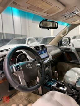 Toyota Prado — photo 8