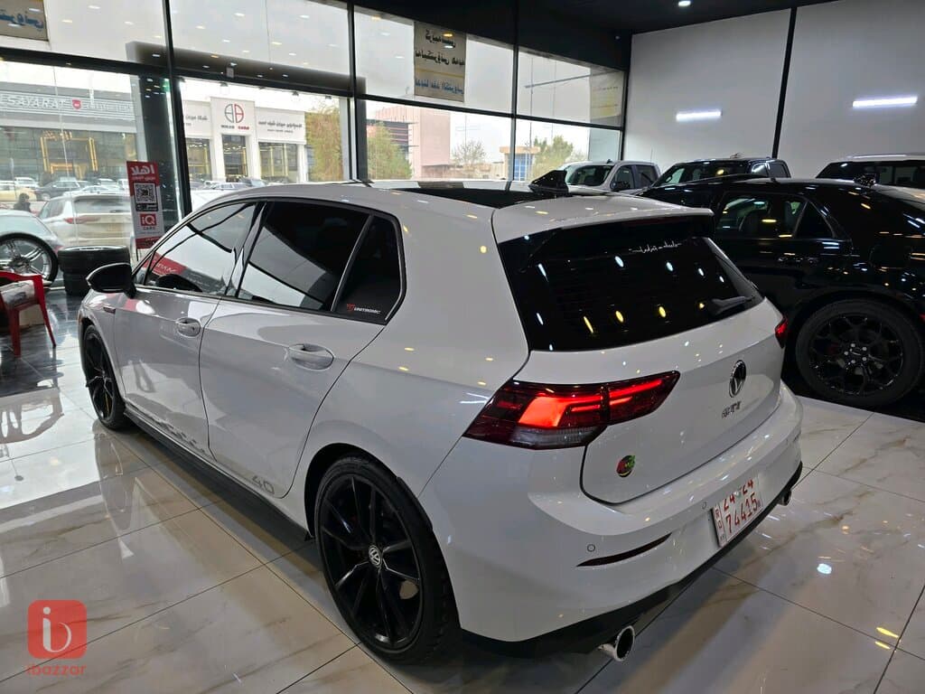 Volkswagen Golf GTI 4