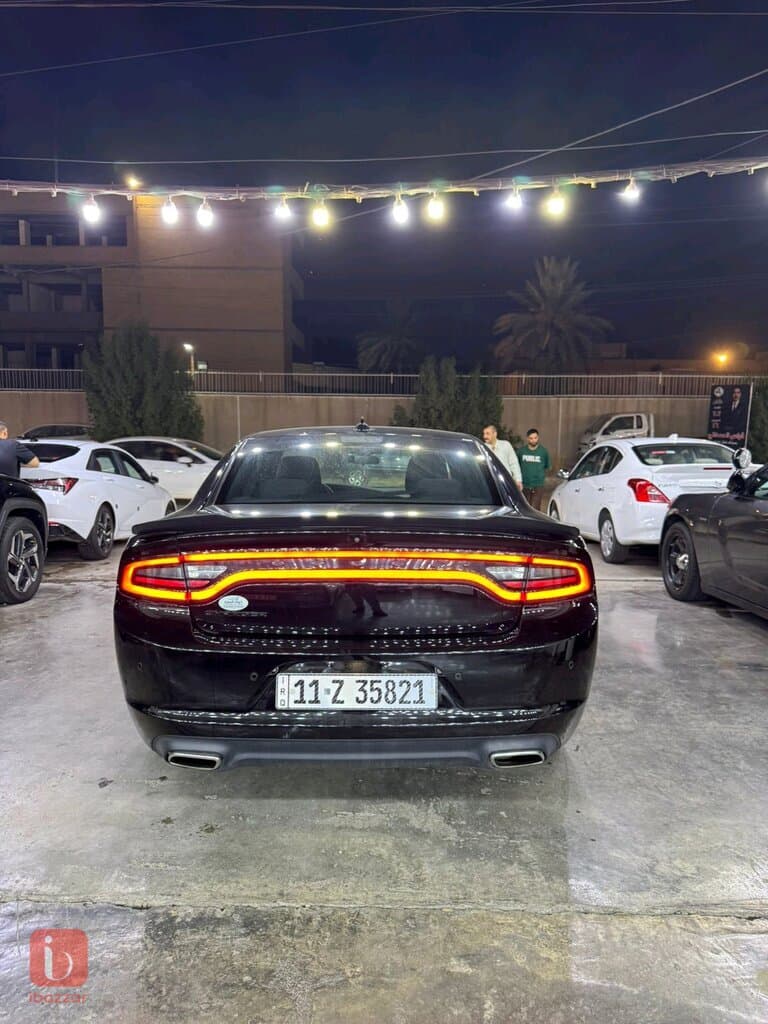 Dodge Charger SXT 6