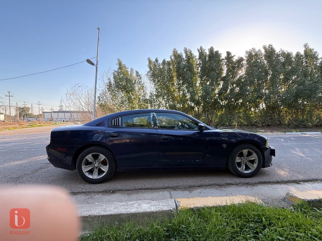 Dodge Charger R/T 6