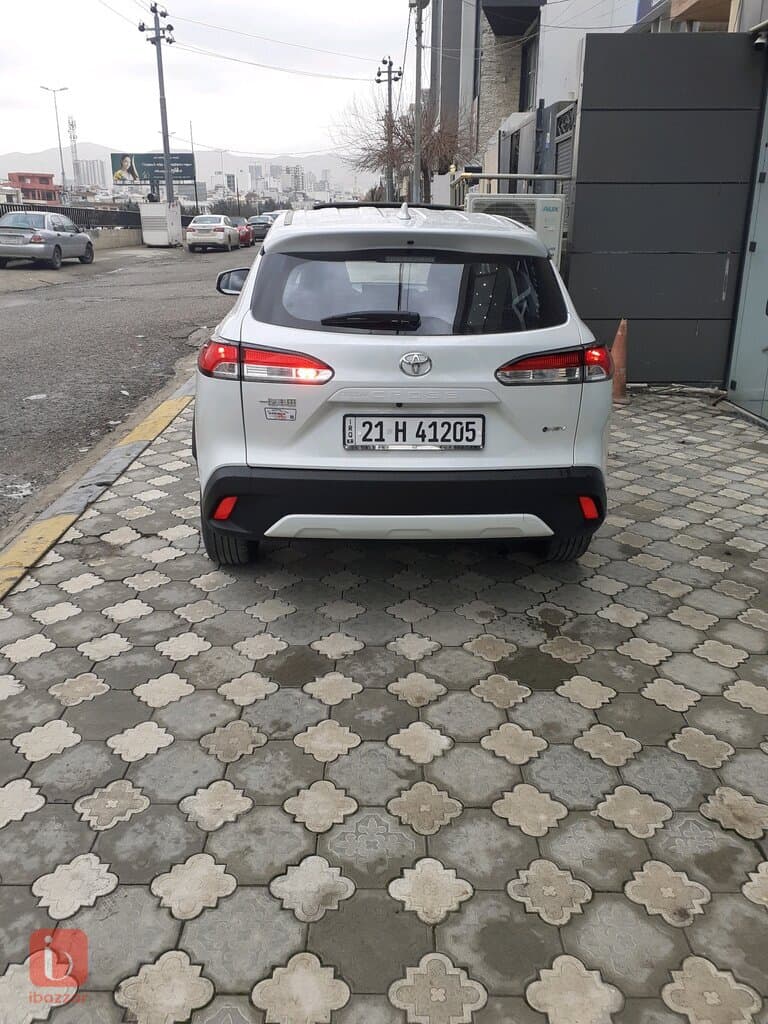 Toyota Corolla Cross 4