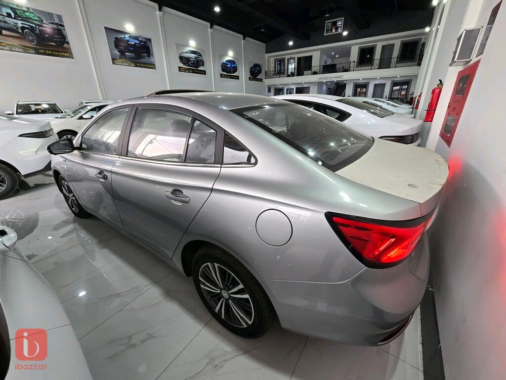 MG MG5 Comfort Plus 4