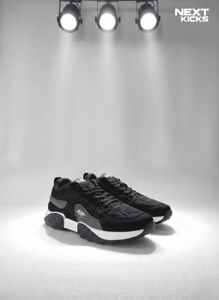 Black BLSECKE Running Shoes