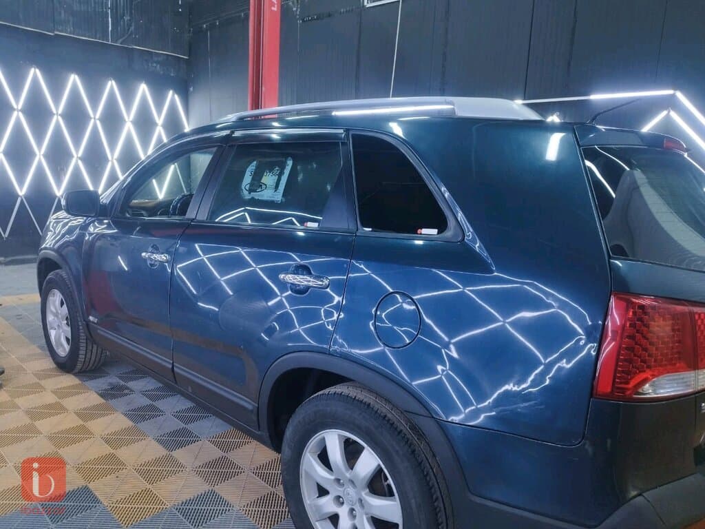 KIA Sorento EX 12