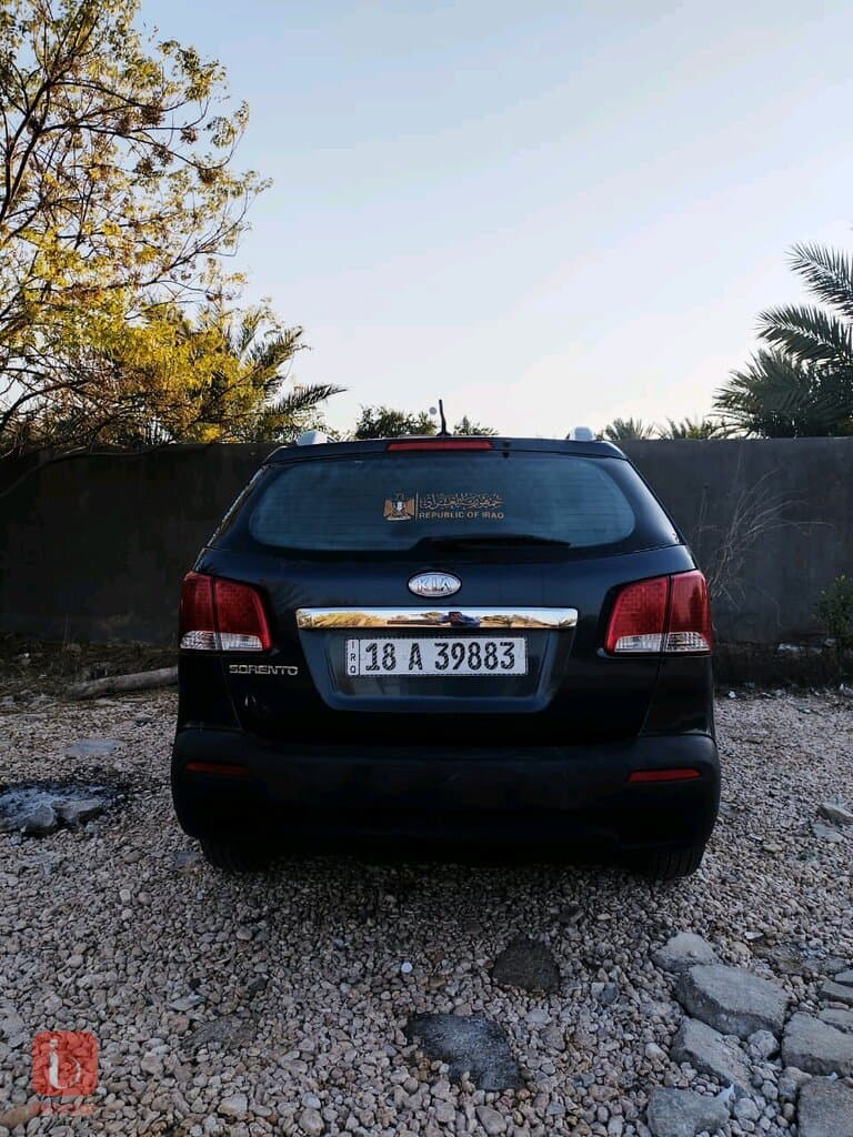 KIA Sorento EX 4