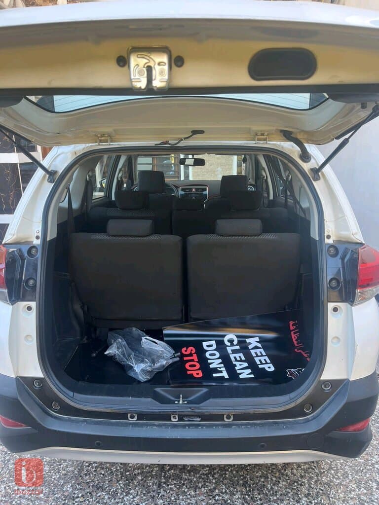 Toyota Rush GX 4