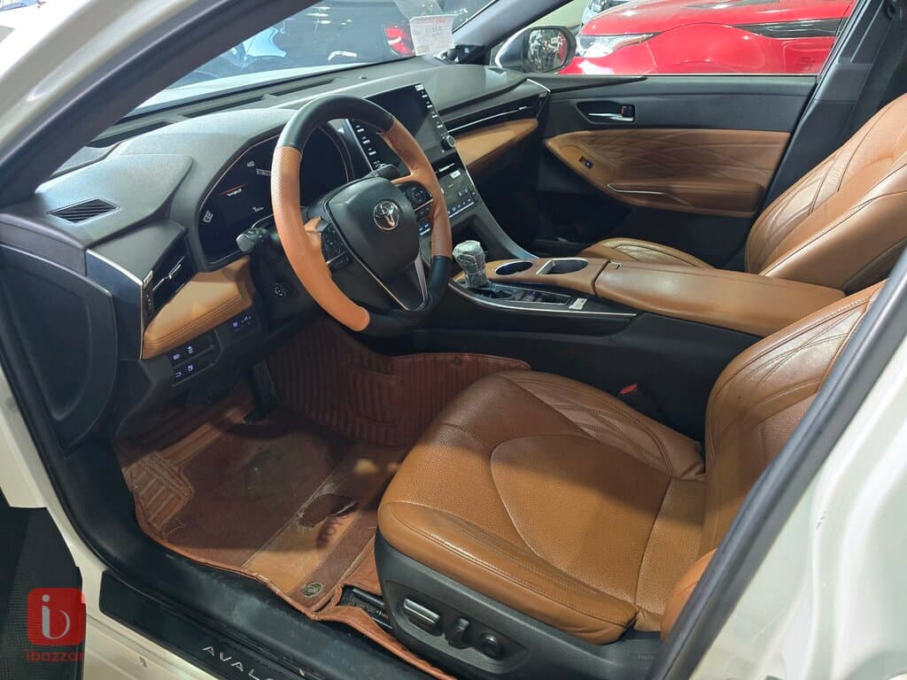 Toyota Avalon Limited 10
