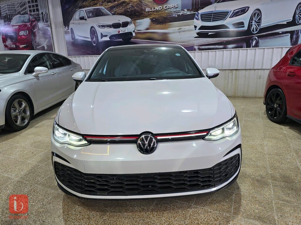 Volkswagen Golf 2