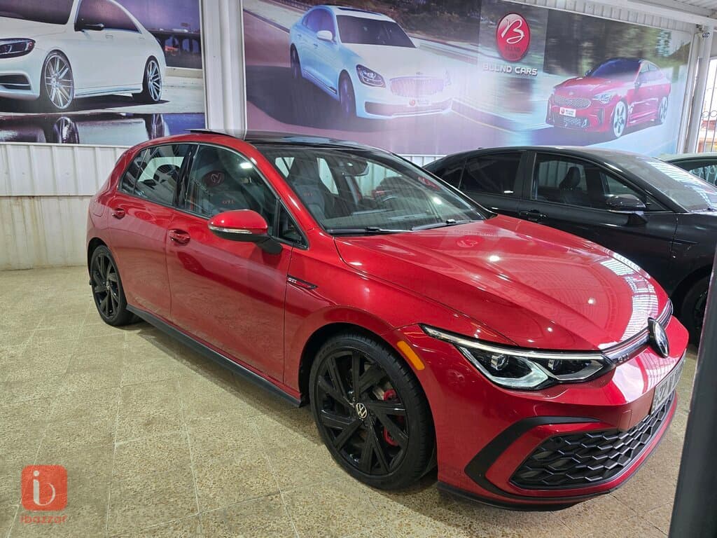 Volkswagen Golf GTI 1